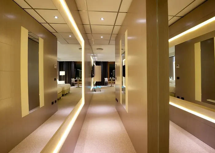 Cocca Royal Thai Hotel 4*