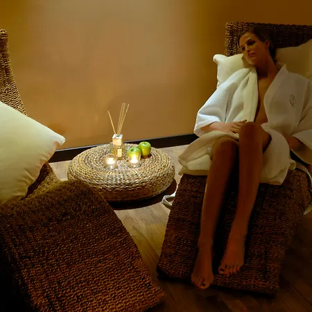 Cocca Royal Thai Ξενοδοχείο 4*