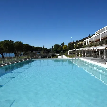 Cocca Royal Thai Ξενοδοχείο